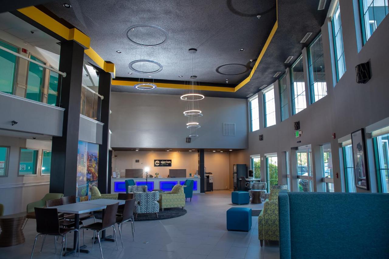 Clarion Pointe Indianapolis Airport Hotel Plainfield Luaran gambar