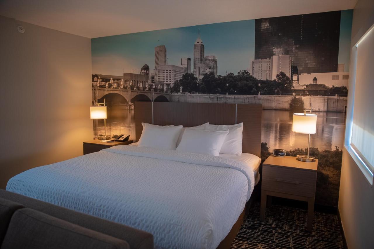 Clarion Pointe Indianapolis Airport Hotel Plainfield Luaran gambar