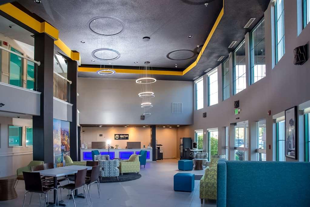 Clarion Pointe Indianapolis Airport Hotel Plainfield Dalaman gambar