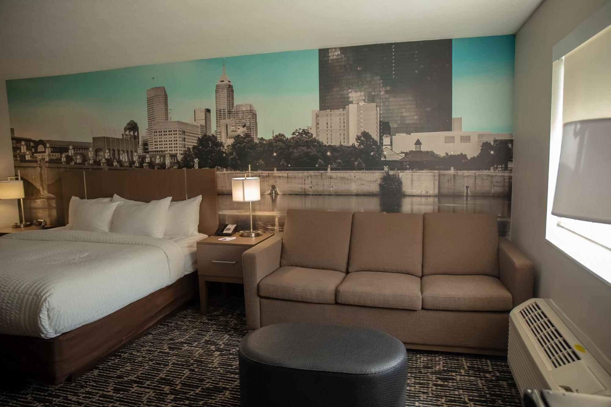 Clarion Pointe Indianapolis Airport Hotel Plainfield Bilik gambar